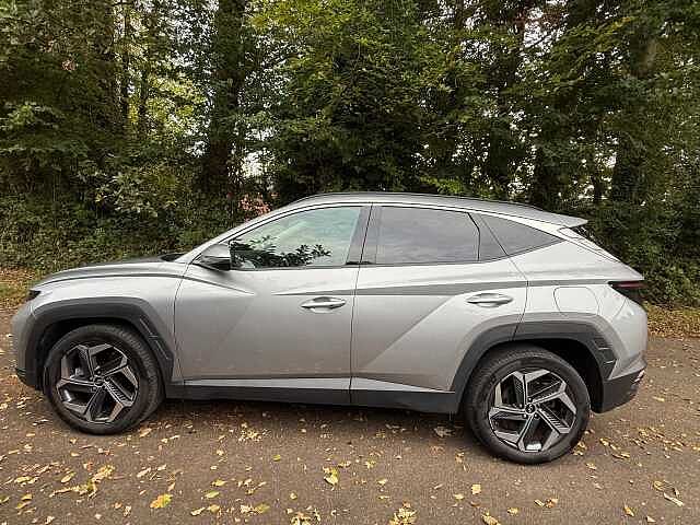 Hyundai TUCSON 1.6 h T-GDi Premium SUV 5dr Petrol Hybrid Auto Euro 6 (s/s) (230 ps) Silver