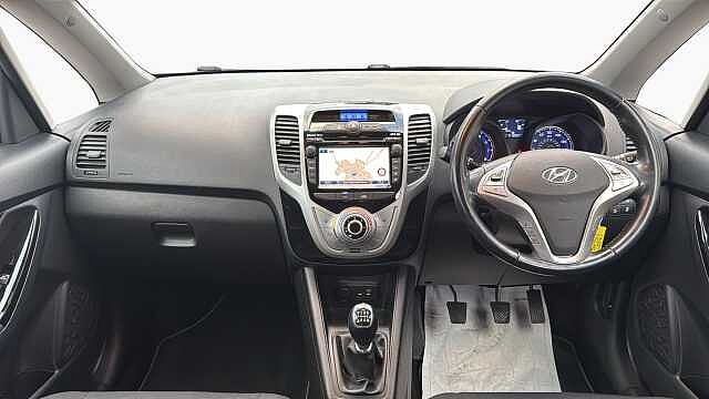 Hyundai ix20 1.6 SE Nav Hatchback 5dr Petrol Manual Euro 6 (125 ps)