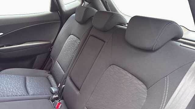 Hyundai ix20 1.6 SE Nav Hatchback 5dr Petrol Manual Euro 6 (125 ps)