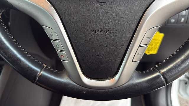 Hyundai ix20 1.6 SE Nav Hatchback 5dr Petrol Manual Euro 6 (125 ps)