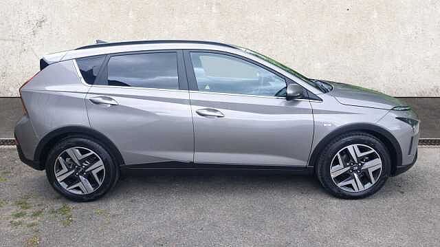 Hyundai BAYON 1.0 T-GDi MHEV Premium SUV 5dr Petrol Hybrid Manual Euro 6 (s/s) (120 ps) Bronze