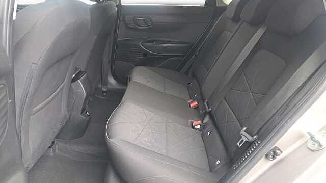 Hyundai BAYON 1.0 T-GDi MHEV Premium SUV 5dr Petrol Hybrid Manual Euro 6 (s/s) (120 ps) Bronze