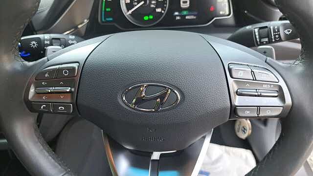 Hyundai IONIQ 1.6 h-GDi SE Connect Hatchback 5dr Petrol Hybrid DCT Euro 6 (s/s) (141 ps)