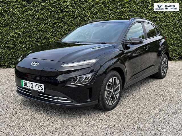 Hyundai KONA 64kWh Premium SUV 5dr Electric Auto (10.5kW Charger) (204 ps) Black