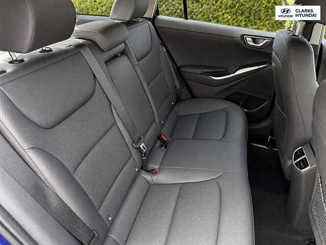 Hyundai IONIQ 1.6 h-GDi 8.9kWh Premium SE Hatchback 5dr Petrol Plug-in Hybrid DCT Euro 6 (s/s)