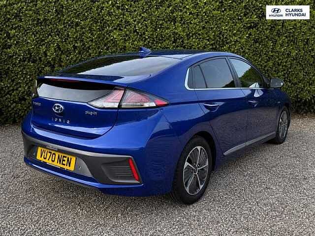 Hyundai IONIQ 1.6 h-GDi 8.9kWh Premium SE Hatchback 5dr Petrol Plug-in Hybrid DCT Euro 6 (s/s)