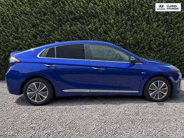 Hyundai IONIQ 1.6 h-GDi 8.9kWh Premium SE Hatchback 5dr Petrol Plug-in Hybrid DCT Euro 6 (s/s)
