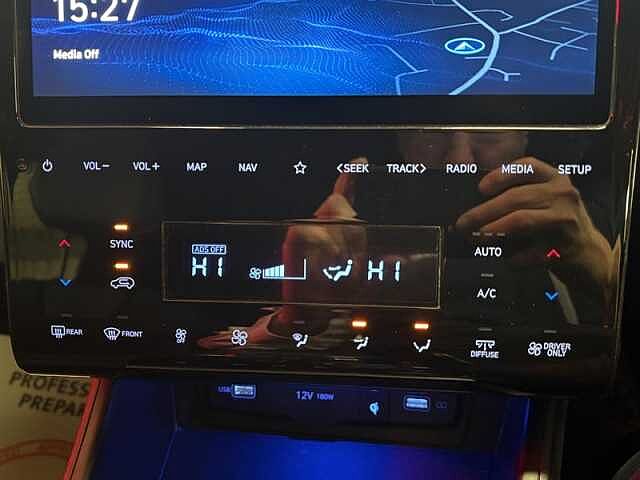 Hyundai TUCSON 1.6 T-GDi 13.8kWh N Line SUV 5dr Petrol Plug-in Hybrid Auto 4WD Euro 6 (s/s) (26 Red