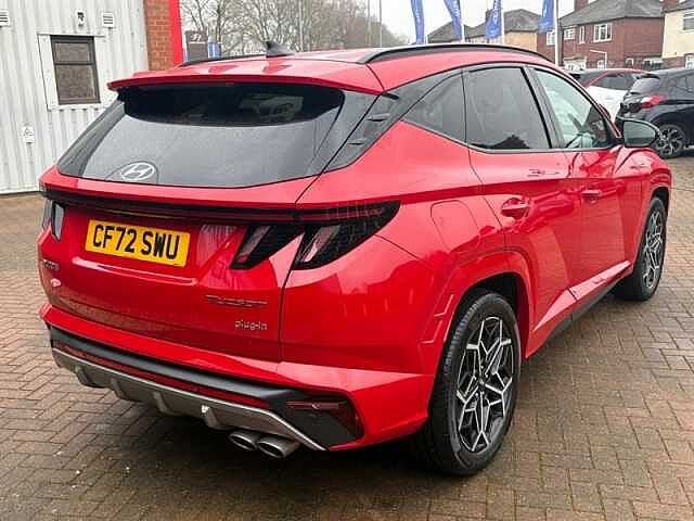 Hyundai TUCSON 1.6 T-GDi 13.8kWh N Line SUV 5dr Petrol Plug-in Hybrid Auto 4WD Euro 6 (s/s) (26 Red