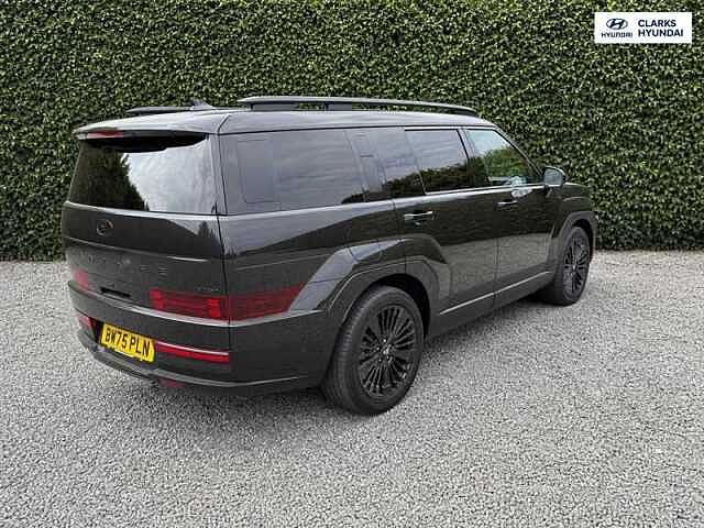 Hyundai SANTA FE 1.6 T-GDi 13.8kWh Calligraphy SUV 5dr Petrol Plug-in Hybrid Auto 4WD Euro 6 (s/s Black
