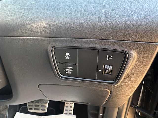 Hyundai TUCSON 1.6 h T-GDi N Line SUV 5dr Petrol Hybrid Auto Euro 6 (s/s) (230 ps) Grey