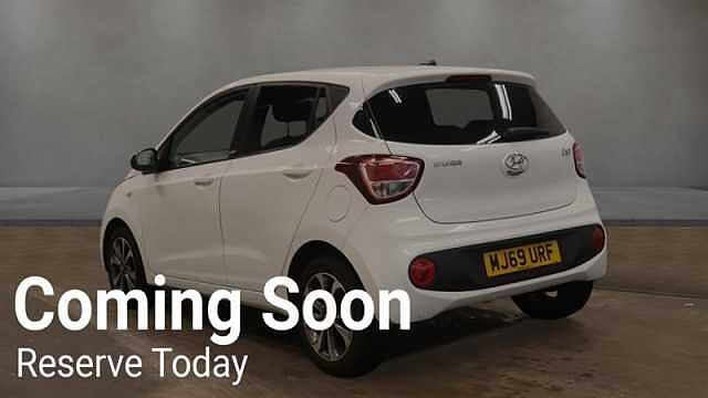 Hyundai i10 1.0 Play Hatchback 5dr Petrol Manual Euro 6 (67 ps)