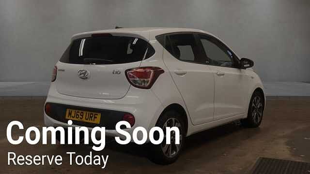 Hyundai i10 1.0 Play Hatchback 5dr Petrol Manual Euro 6 (67 ps)
