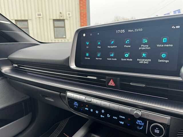 Hyundai IONIQ 6 77.4kWh First Edition Saloon 4dr Electric Auto AWD (325 ps)