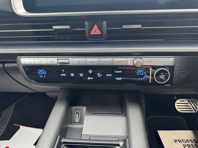 Hyundai IONIQ 6 77.4kWh First Edition Saloon 4dr Electric Auto AWD (325 ps)
