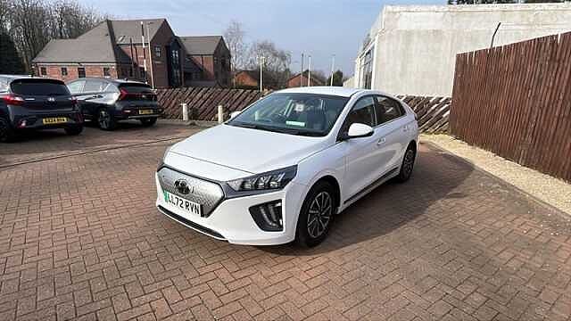 Hyundai IONIQ 38.3kWh Premium Hatchback 5dr Electric Auto (136 ps)