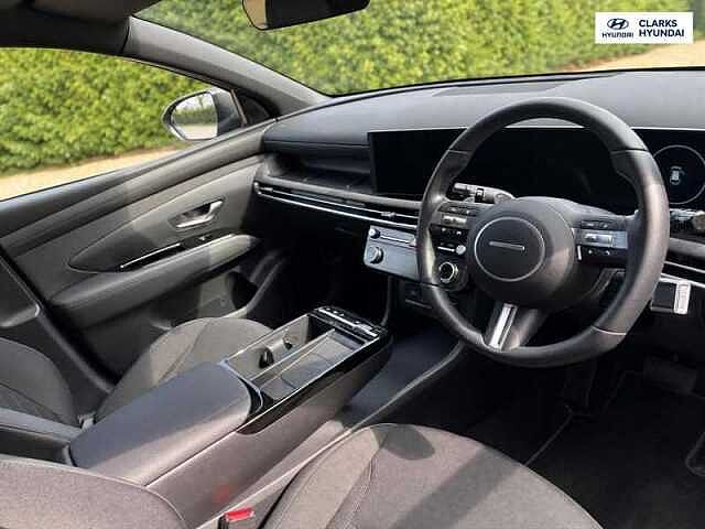 Hyundai TUCSON 1.6T Hybrid 239ps Black Line AU Black