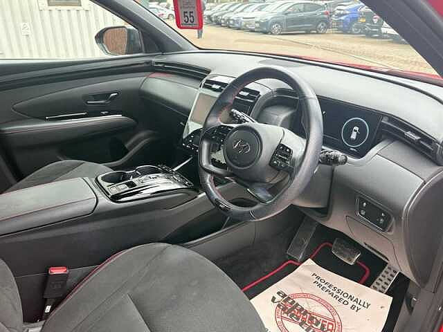 Hyundai TUCSON 1.6 h T-GDi N Line SUV 5dr Petrol Hybrid Auto Euro 6 (s/s) (230 ps) Red