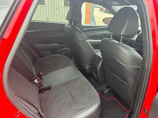 Hyundai TUCSON 1.6 h T-GDi N Line SUV 5dr Petrol Hybrid Auto Euro 6 (s/s) (230 ps) Red