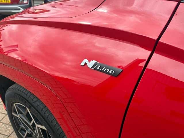 Hyundai TUCSON 1.6 h T-GDi N Line SUV 5dr Petrol Hybrid Auto Euro 6 (s/s) (230 ps) Red