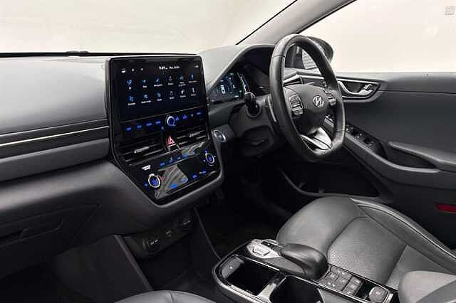 Hyundai IONIQ 38.3kWh Premium SE Hatchback 5dr Electric Auto (136 ps)