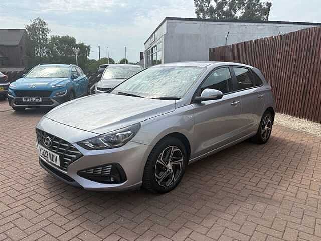 Hyundai i30 1.0 T-GDi MHEV SE Connect Hatchback 5dr Petrol Hybrid DCT Euro 6 (s/s) (120 ps)