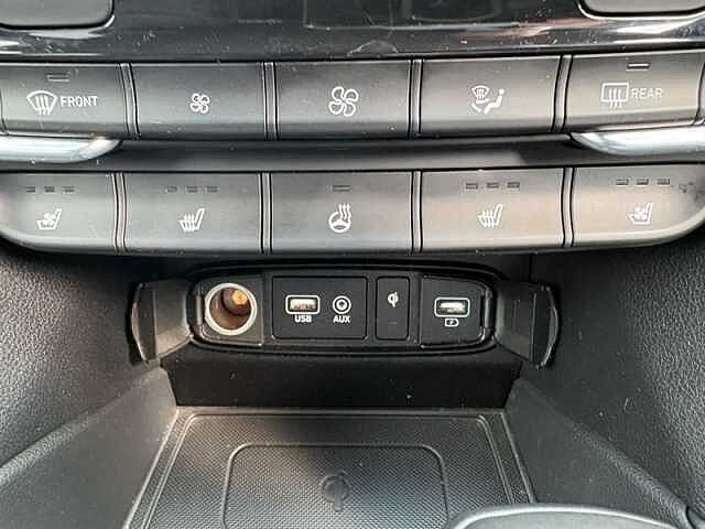 Hyundai Santa Fe 2.2 CRDi Premium SE SUV 5dr Diesel Auto 4WD Euro 6 (s/s) 7 Seat (200 ps)