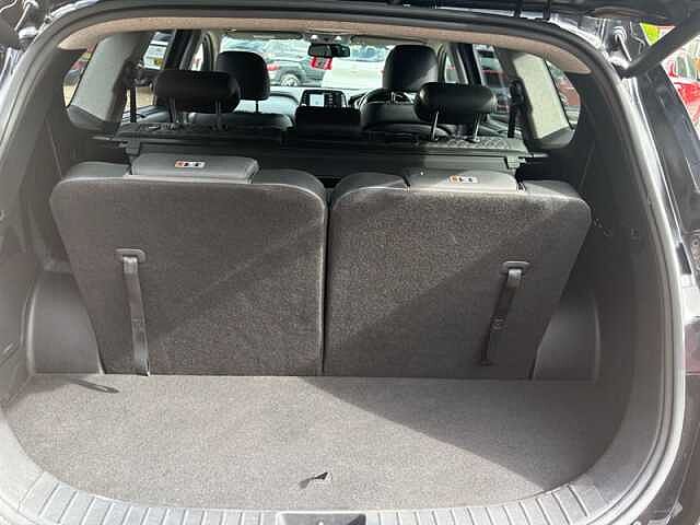 Hyundai Santa Fe 2.2 CRDi Premium SE SUV 5dr Diesel Auto 4WD Euro 6 (s/s) 7 Seat (200 ps)