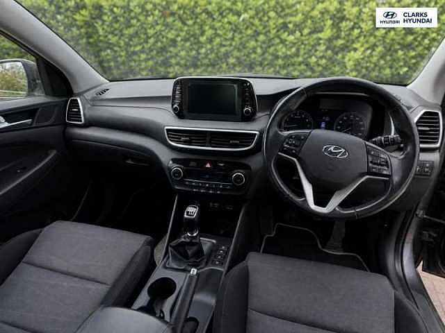 Hyundai TUCSON 1.6 GDi SE Nav SUV 5dr Petrol Manual Euro 6 (s/s) (132 ps)