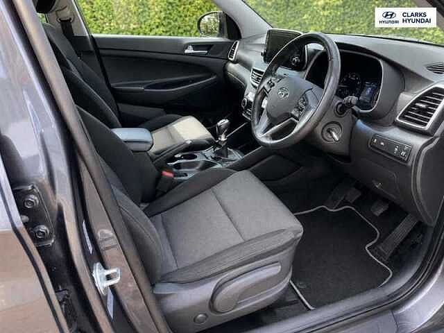Hyundai TUCSON 1.6 GDi SE Nav SUV 5dr Petrol Manual Euro 6 (s/s) (132 ps)