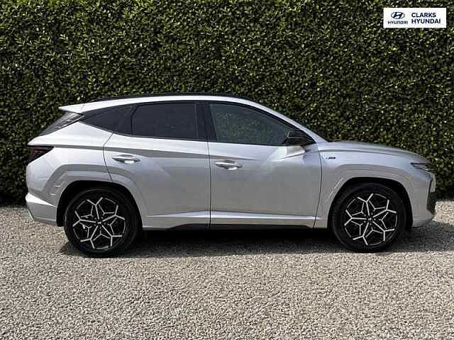 Hyundai TUCSON 1.6 h T-GDi N Line S SUV 5dr Petrol Hybrid Auto Euro 6 (s/s) (230 ps) Silver