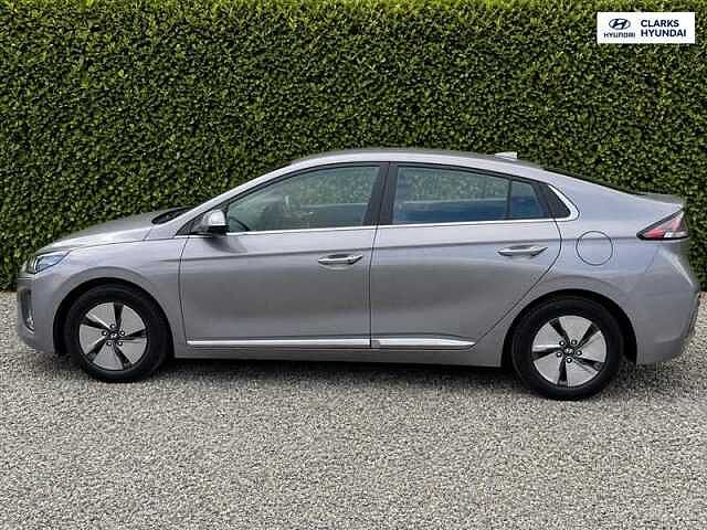 Hyundai IONIQ 1.6 h-GDi Premium Hatchback 5dr Petrol Hybrid DCT Euro 6 (s/s) (141 ps)