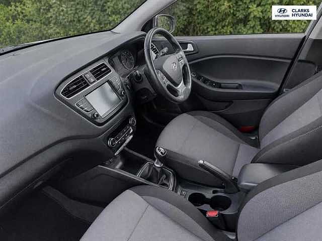 Hyundai I20 1.0 T-GDi GPF Premium SE Nav Hatchback 5dr Petrol Manual Euro 6 (s/s) (120 ps) White