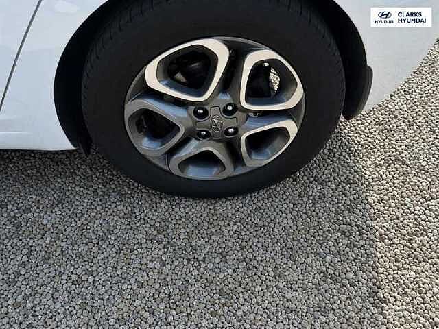 Hyundai I20 1.0 T-GDi GPF Premium SE Nav Hatchback 5dr Petrol Manual Euro 6 (s/s) (120 ps) White