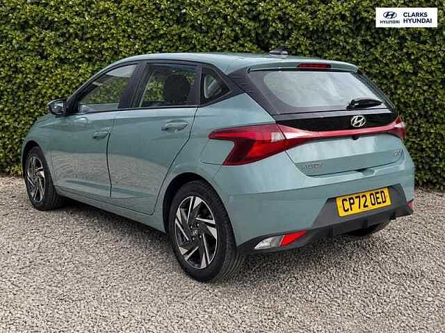 Hyundai I20 1.0 T-GDi MHEV SE Connect Hatchback 5dr Petrol Hybrid Manual Euro 6 (s/s) (100 p Green