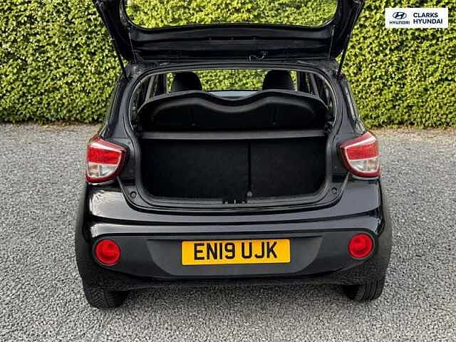 Hyundai i10 1.2 SE Hatchback 5dr Petrol Manual Euro 6 (87 ps)