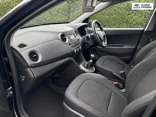 Hyundai i10 1.2 SE Hatchback 5dr Petrol Manual Euro 6 (87 ps)