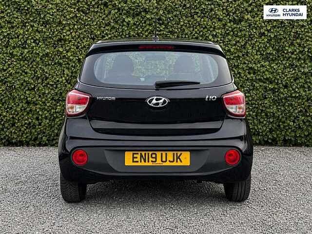 Hyundai i10 1.2 SE Hatchback 5dr Petrol Manual Euro 6 (87 ps)